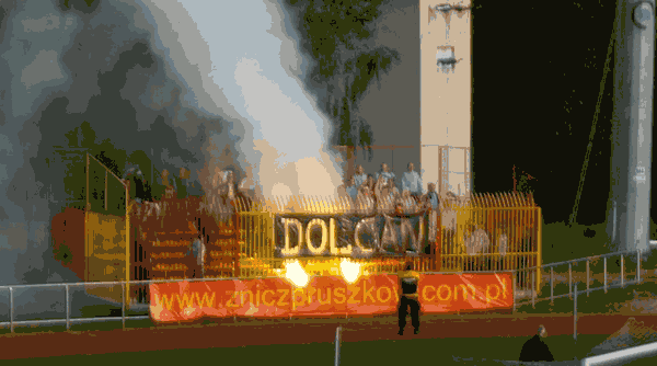 znicz-pruszkow-away-end-cage2010