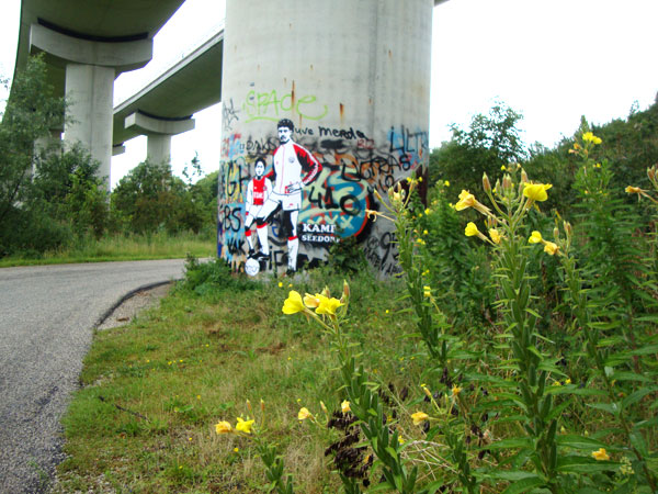 patrickkluivertfrankrijkaard-streetart5