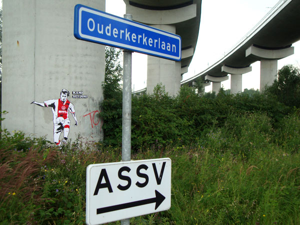 richardwitschge-hooghouden-feyenoord-streetart