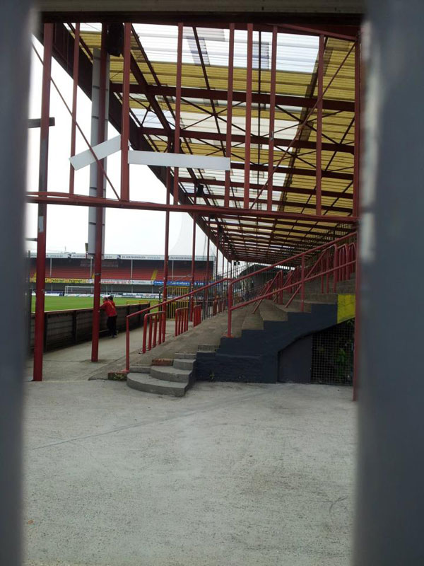 KVMechelenLeeg-uitvak-KV