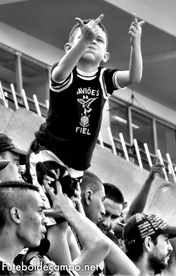 feyenoord-hoolie-corinthians