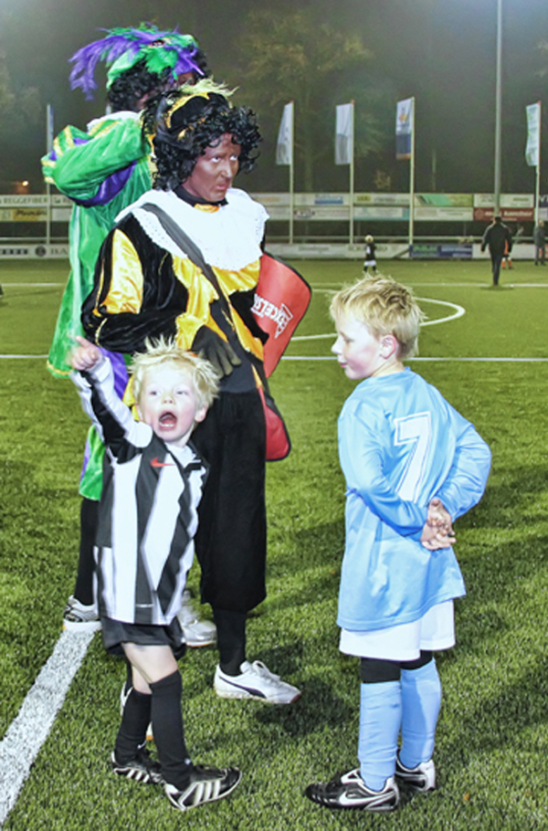 voetbalpiet-sinterklaas